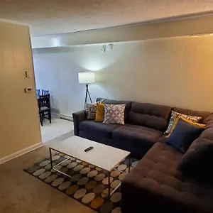 7, Sleep 6, Walk To Attractions In Uptown Apartment Charlotte