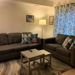 6, Sleep 4, Walk To Attractions In Uptown Apartment Charlotte