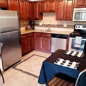 Minutes From Strip Apartment Las Vegas